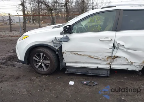 2017 Toyota Rav4 Xle из США, поврежденный, VIN JTMRFREV9HJ115958